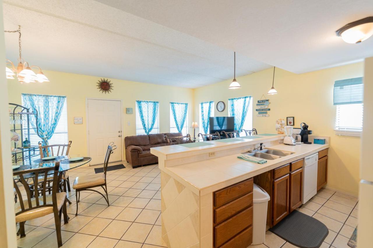 جنوب جزيرة بادري Affordable Spi Family Condo - Walking Distance To The Beach, Sleeps 6, Third Floor, 2025 Traveler Award المظهر الخارجي الصورة